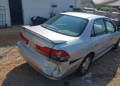 2002 Honda Accord 3.0 Ex from USA, damaged, VIN 1HGCG165X2A039596